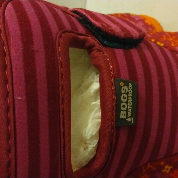 BOGS BOOTS - Picture 4 of 11
